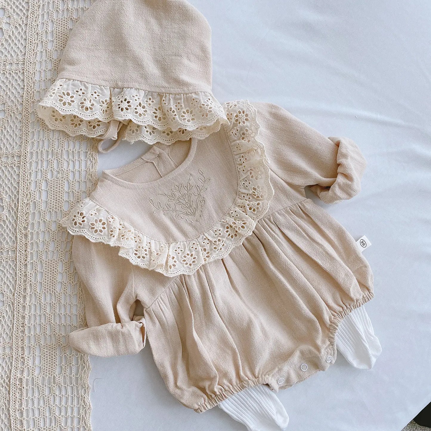 Pure Elegance: Embroidered Romper with Cap and Pure Cotton Comfort