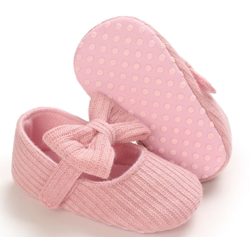 Soft-Sole Cushioned Baby Shoes with a cute bow