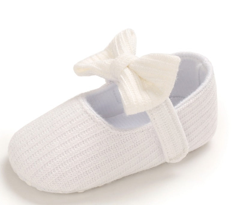 Soft-Sole Cushioned Baby Shoes with a cute bow