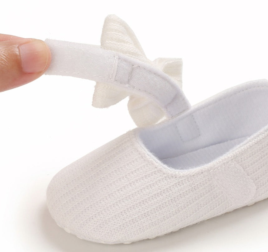 Soft-Sole Cushioned Baby Shoes with a cute bow