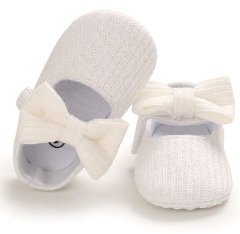 Soft-Sole Cushioned Baby Shoes with a cute bow