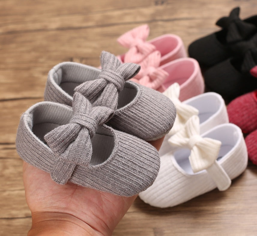 Soft-Sole Cushioned Baby Shoes with a cute bow