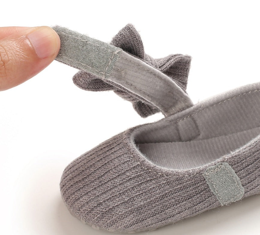 Soft-Sole Cushioned Baby Shoes with a cute bow