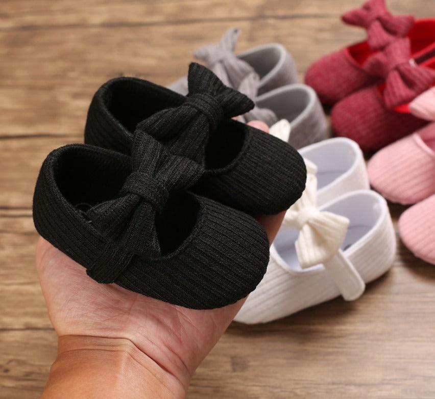 Soft-Sole Cushioned Baby Shoes with a cute bow