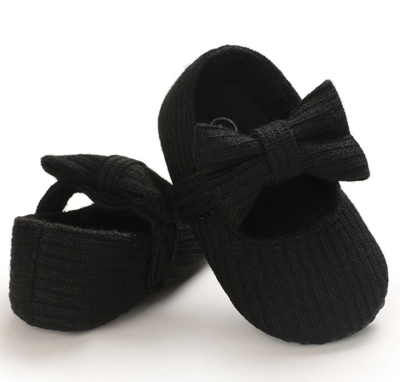 Soft-Sole Cushioned Baby Shoes with a cute bow