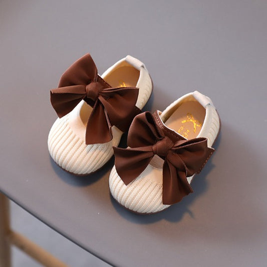 Adorable Baby Party Shoes with a Cute Bow