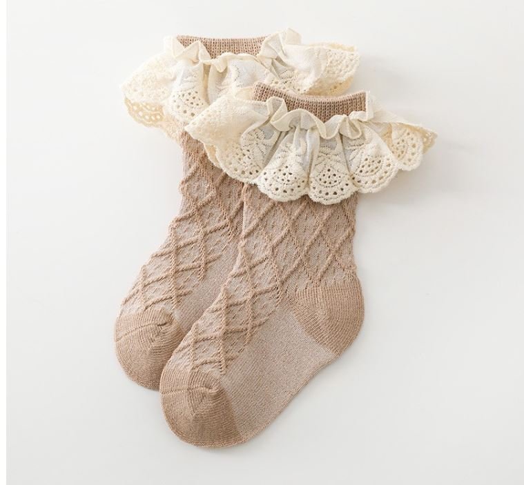 Girls Ruffled Socks: A Perfect Blend of Comfort and Style Ruffled socks - Brown - Crazy Toes ®