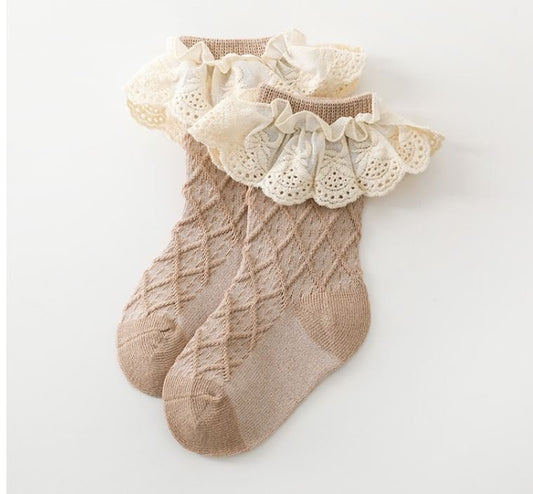 Girls Ruffled Socks: A Perfect Blend of Comfort and Style Ruffled socks - Brown - Crazy Toes ®